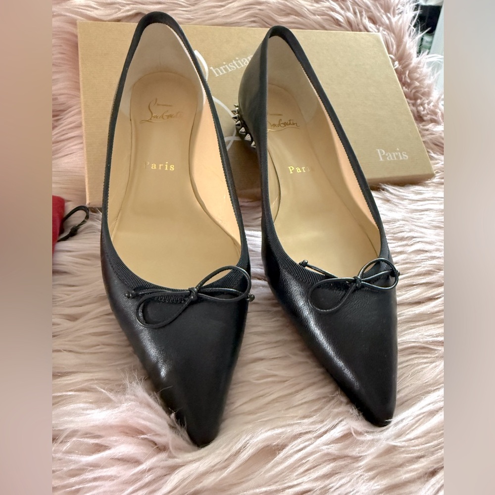 Christian Louboutin Hall Flats Black